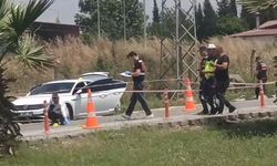 Cezaevi Önünde Silahlı Saldırı: 2 Yaralı