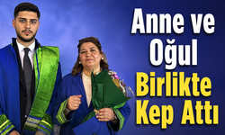 Kırşehir'de Duygulandıran Mezuniyet! Anne ve Oğul Aynı Gün Diploma Aldı
