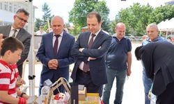 Kaman Kaymakamı Tok, öğrencilerin el emeği sergisini gezdi