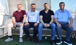 Şampiyonluk maçına protokolden büyük ilgi