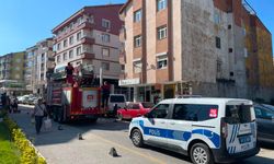 Kırşehir’de itfaiye balkondan girerek yaşlı kadına ulaştı