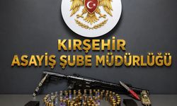 Kırşehir'de Ruhsatsız Silah ve Uyuşturucu Operasyonu: 14 Şüpheli Yakalandı
