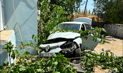 İki Otomobilin Karıştığı Kazada 8 Kişi Yaralandı