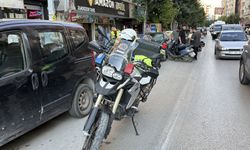 İki Motosiklet Çarpıştı: 1'i Polis 2 Yaralı