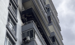 13 Katlı Apartmanda Panik: Ev Kül Oldu
