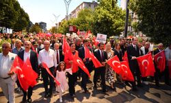 Kırşehir'de binlerce vatandaş 15 Temmuz için meydanlarda buluştu