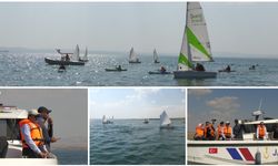 Hirfanlı Baraj Gölü’nde Optimist Yelken Yarışları Heyecanı