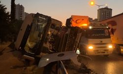Trafik Bir Anda Kilitlendi! 4 Araç Birbirine Girdi