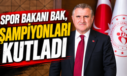Spor Bakanı Bak, Şampiyonları kutladı