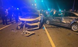 Trafik ışıklarında panik: 6 araç çarpıştı