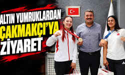Altın yumruklardan Spor İl Müdürü Çakmakçı’ya ziyaret