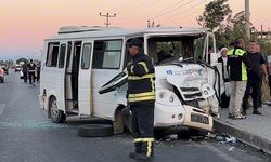 Beton Mikseri Karşı Şeride Geçti! 3 Araç Birbirine Girdi: 1 Ölü, 8 Yaralı
