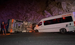 Tarım İşçilerini Taşıyan Minibüs Kaza Yaptı! 23 Yaralı