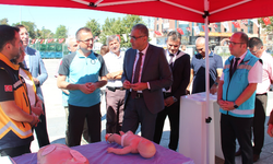 Cacabey Meydanı’nda Ücretsiz Sağlık Ölçümleri Başladı