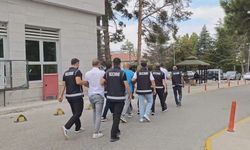 Kırşehir’de Kan Donduran İddia! İş Yerine Çağırıp Alıkoydular, Darp Edip Paralarını Aldılar