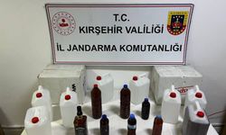 Kırşehir’de kaçak alkol operasyonu: Ev yapımı rakı ve viski ele geçirildi