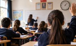 Dersler Kısalıyor mu? MEB’in Yeni Yazısı Sonrası Gözler Okullara Çevrildi