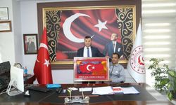 Engelsiz Yaşam Merkezi’nde anlamlı Türk Bayrağı çalışması