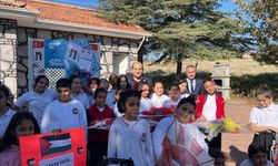 Boztepe’de “Uçurtmalar Vurulmasın, Gökyüzü Çocuklara Kalsın” Şenliği Düzenlendi