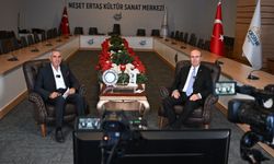 Başkan Ekicioğlu, Çiğdem Haber’de gündeme damga vurdu: Kırşehir’in geleceğinden siyasete dikkat çeken mesajlar!