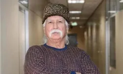 Şener Üşümezsoy Kimdir, Kaç Yaşında ve Nereli?