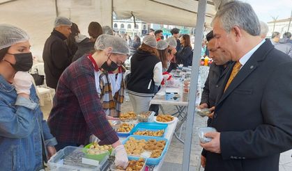 Sıddık Demir Anadolu Lisesi’nden depremzedeler için kermes…