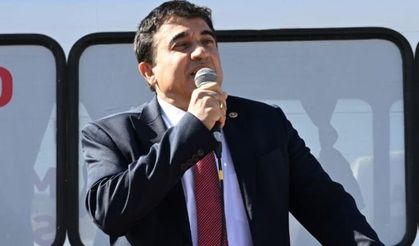 Milletvekili İlhan: "Hükümet istifa etmeli, erken seçim ile Türkiye'nin önünü açılmalıdır"