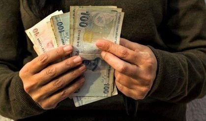 En düşük emekli maaşı Ocak'ta kaç TL olacak? Uzman isim zam tahminini paylaştı