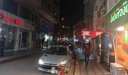 Kırşehir'de bıçaklı kavga: 1 kişi yaralandı