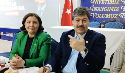 AK Parti’den Kırşehir Belediyesi’ne Sert Soru: “7 Yıldır Ne Yaptınız?”