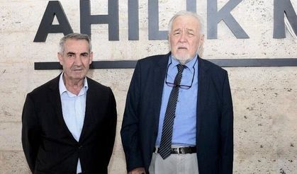 Tarihçi İlber Ortaylı Hayatını Kaybetti: Türkiye Büyük Bir Değerini Yitirdi