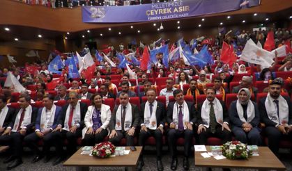 AK Parti’nin 25. Kuruluş Yıl Dönümü Kırşehir’de Coşkuyla Kutlandı