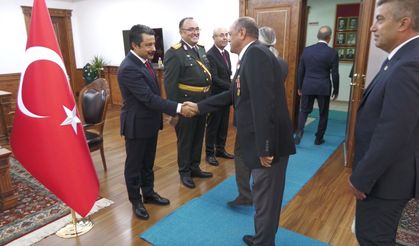 30 Ağustos Zafer Bayramı’nda Valilik Makamında Tebrik Kabulü