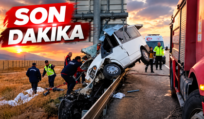 Mucur’da Minibüs Kazası! Kurugöl Kavşağında Çok Sayıda Yaralı