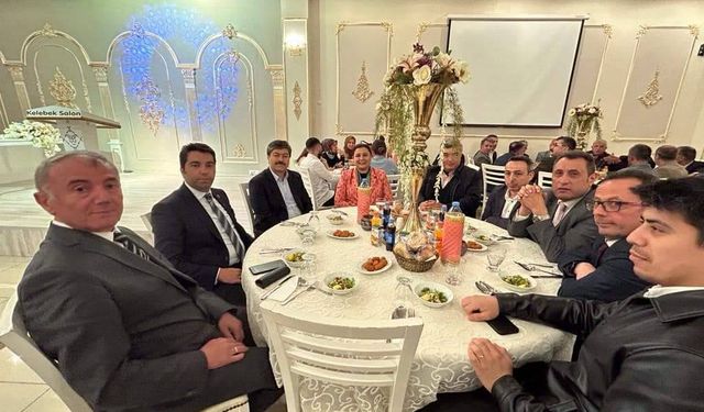 AK Parti adayları Erkan ve Arslan’a Kırşehir’deki STK’lardan tam destek