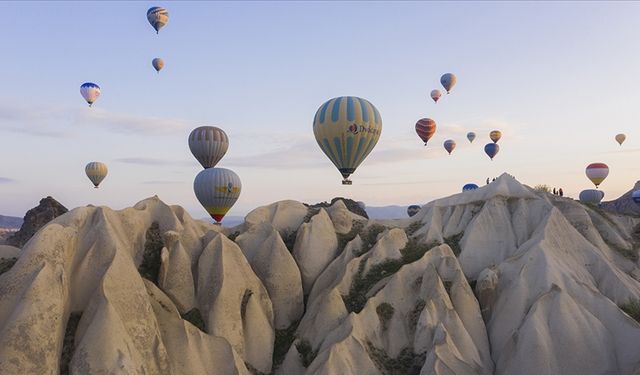 Türkiye'nin turizm geliri yılın ilk  çeyreğinde yıllık bazda yüzde 32,3 arttı