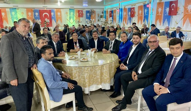 AK Parti Kırşehir İl Başkanı Ünsal, vatandaşlarla buluştu