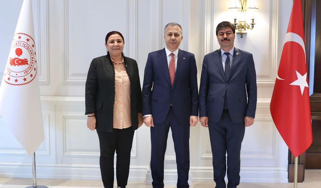 AK Parti'den Bakan Yerlikaya’ya hayırlı olsun ziyareti