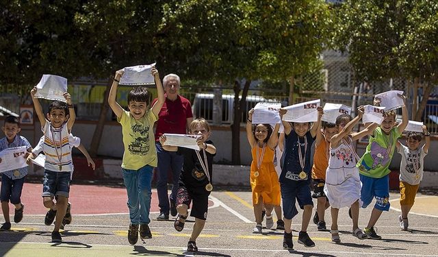 Okullarda son ders zili 16 Haziran'da çalacak