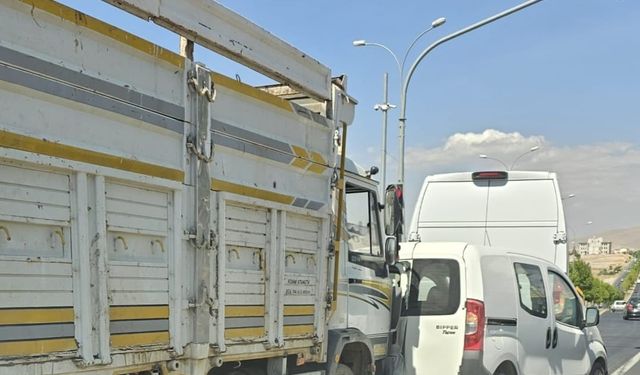 Kırşehir'de zincirleme trafik kazası