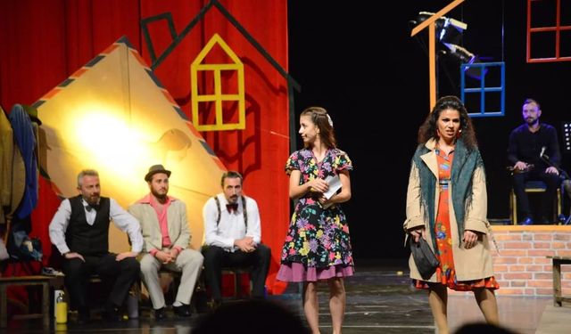 Tiyatro Festivali’ne  Kırşehir’de büyük ilgi