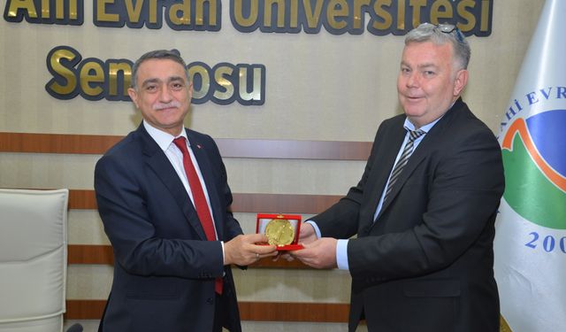 Üniversitemizde kalite yönetim sistemi dış tetkiki başladı