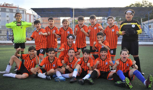 Gençlikspor rahat kazandı: 5-1