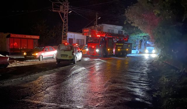 Şiddetli fırtına hayatı olumsuz etkiledi