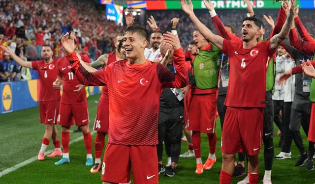 A MİLLİ FUTBOL TAKIMI, FIFA DÜNYA SIRALAMASINDA 2 BASAMAK GERİLEDİ