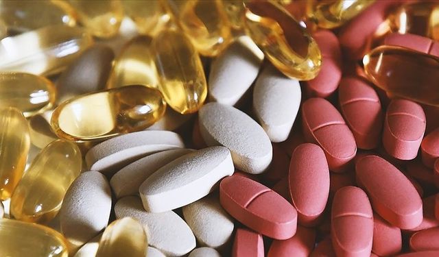 Bilinçsiz vitamin ve gıda takviyesi böbrek sağlığını bozuyor