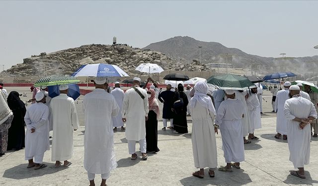 Diyanet, 84 bin 942 hacı adayını 655 otobüsle Arafat'a taşıyacak