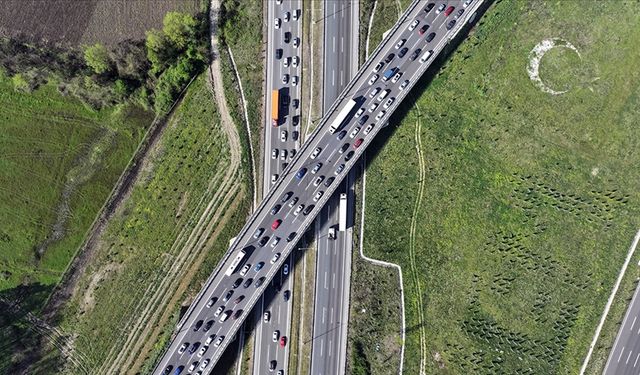 Trafiğe mayısta 232 bin 401 taşıtın kaydı yapıldı