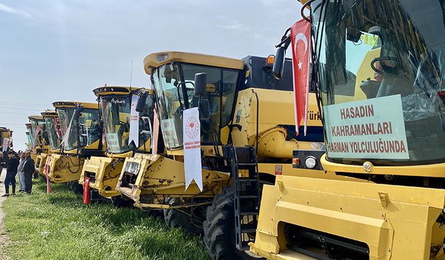 Kırşehir'den yola çıkan biçerdöverler tekrar dönüş yolunda