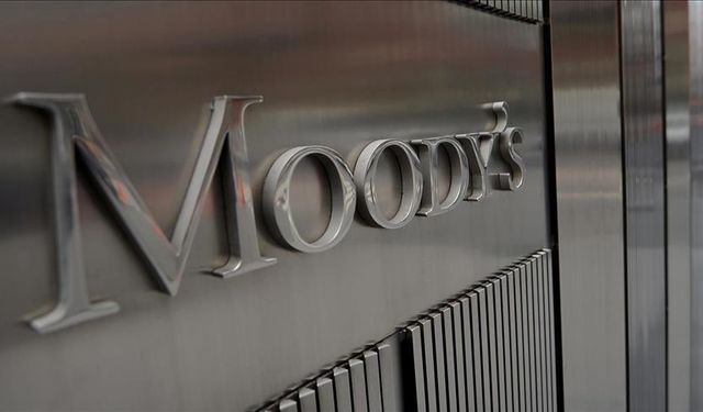 Moody's, Türkiye'nin kredi notunu iki kademe artırdı